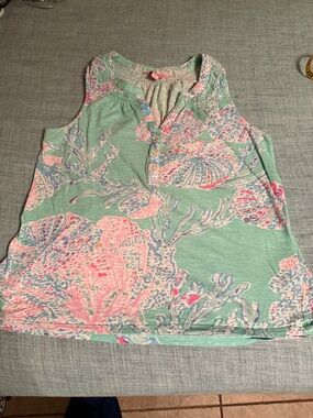 Lilly Pulitzer Mint Floral Shell-Print Henley Tank